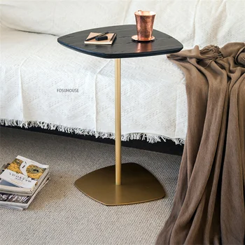Современная мебель Диван из массива дерева Приставной столик в гостиной Простой кофейный столик Креативный черный прикроватный столик для спальни